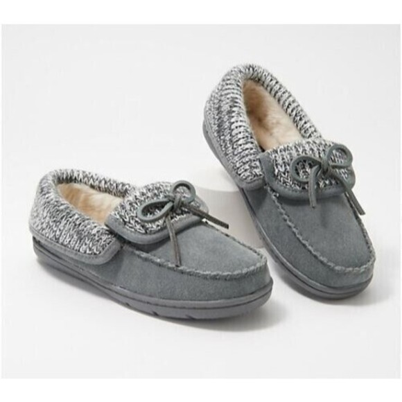 Clarks Shoes - Clarks Slippers Suede Moccasin Sweater Trim Faux Fur Gray 8M Home Indoor NEW